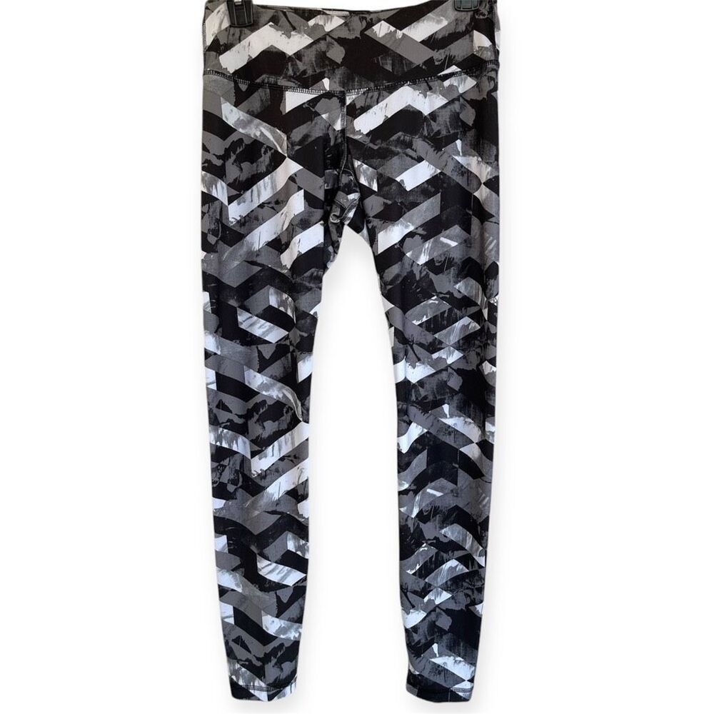 Old Navy Active Compression Full Length Mid Rise Leggings (Abstract Black) - Med